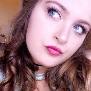 Meet your Posher, Marcella